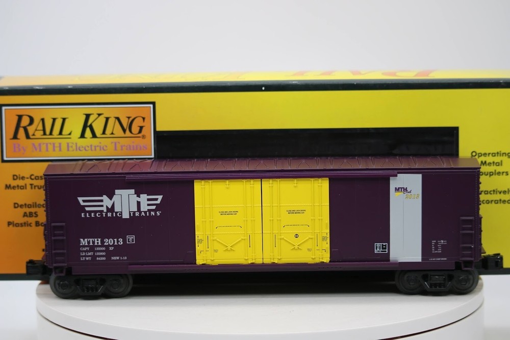 MTH RailKing O Gauge 1:48 Scale 50ft 2-Door Plugged Box Car RRC-2013 30-74723