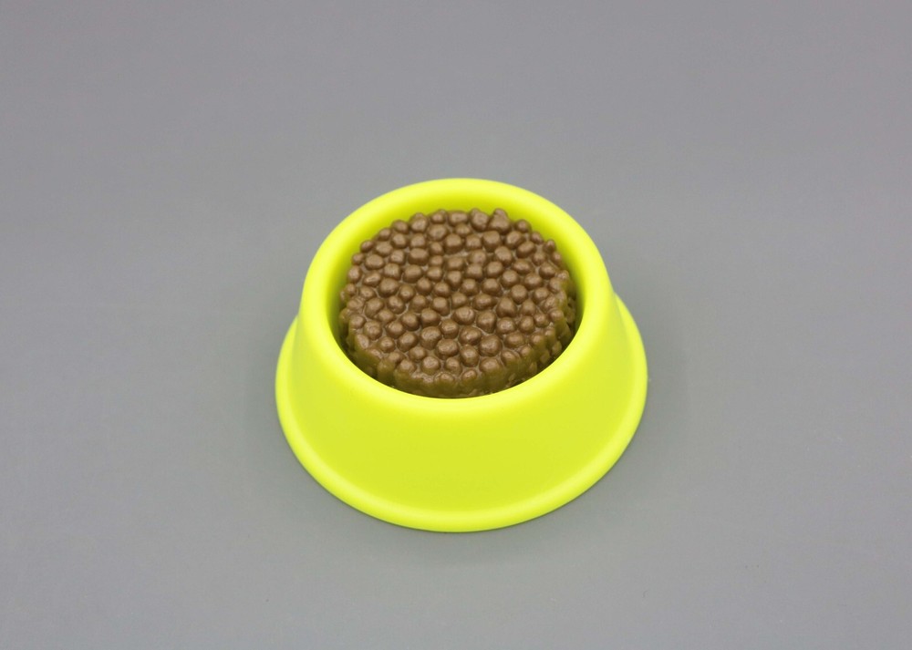 American Girl Joss doll pet yellow dog bowl with food for 18-inch dolls