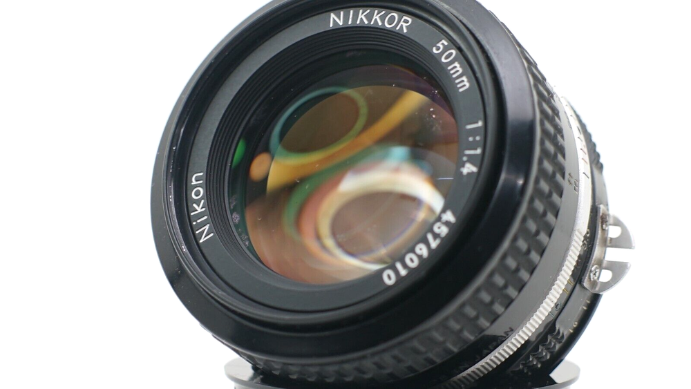 Near Mint Nikon Nikkor Ai 50mm F/1.4 Standard MF lens from Japan Free Shipping