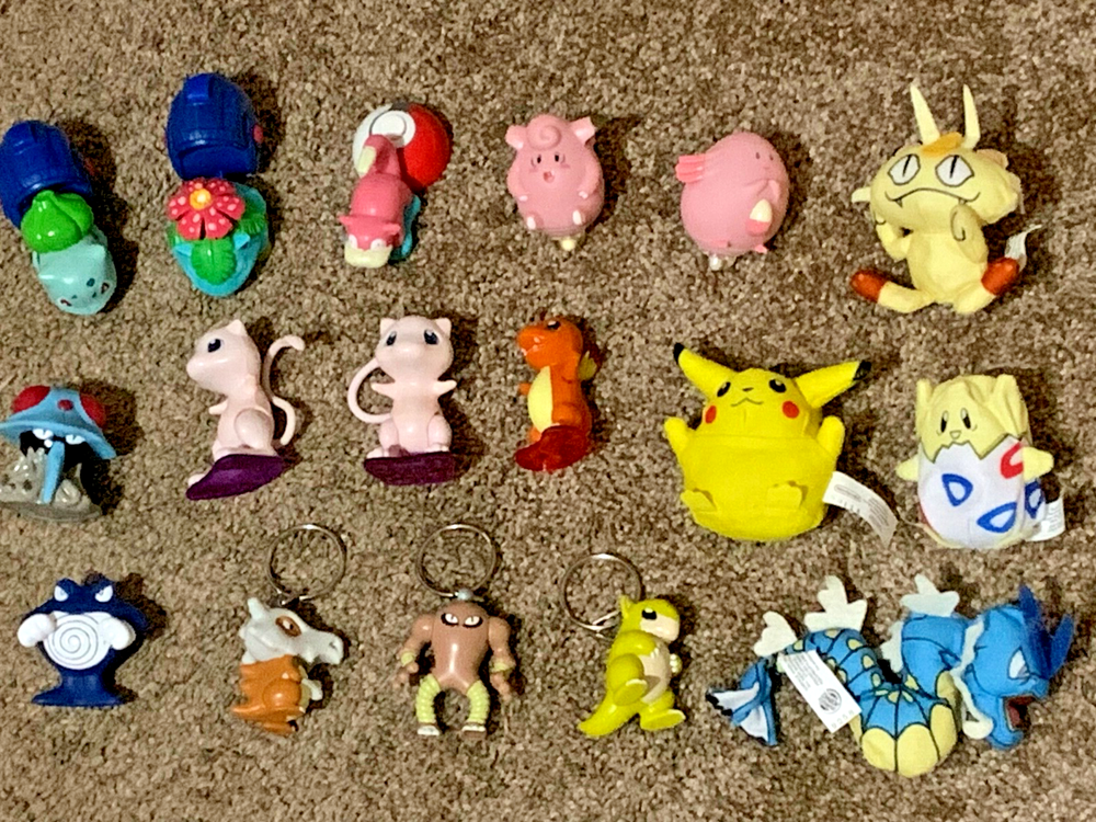 Pokemon Burger King Kids Meal Toys Lot of 17 Great Condition Clean