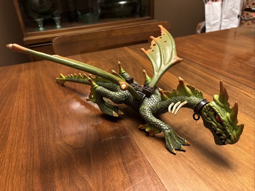 MEGA BLOKS Dragons Krystal Wars Sea Dragon Building Set in Green and Orange