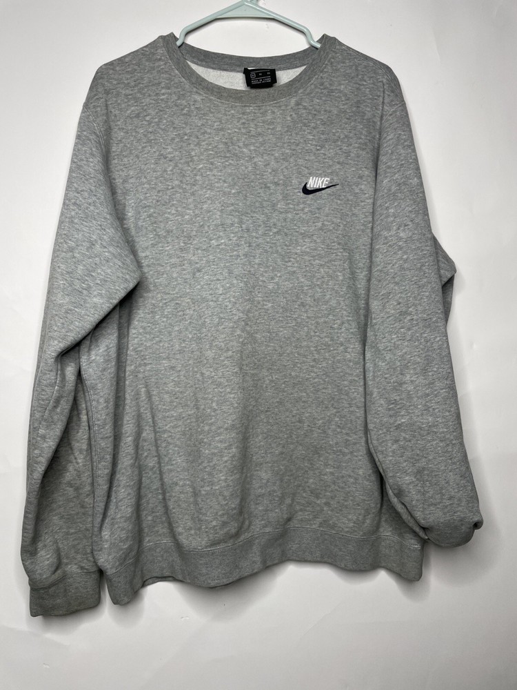 Nike Sportswear Gray Embroidered Logo Athletic Pullover Sweatshirt