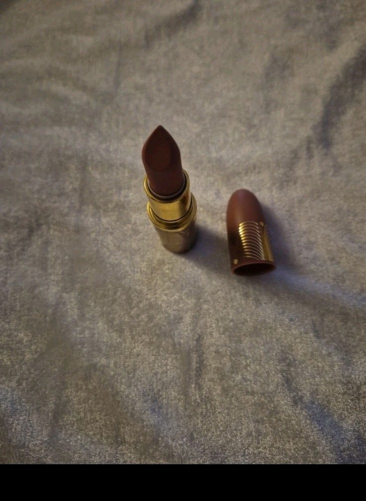 MAC COSMETICS MACXIMAL Matte Lipstick Holiday 2024 Mull It To The Max