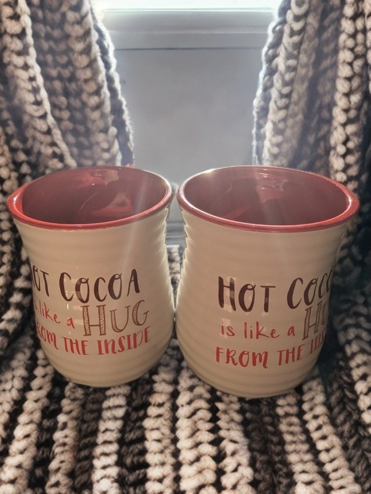 2 Ceramic Hot Cocoa Mug Set 21 oz Warm Hug Design Coffee Tea Cup  