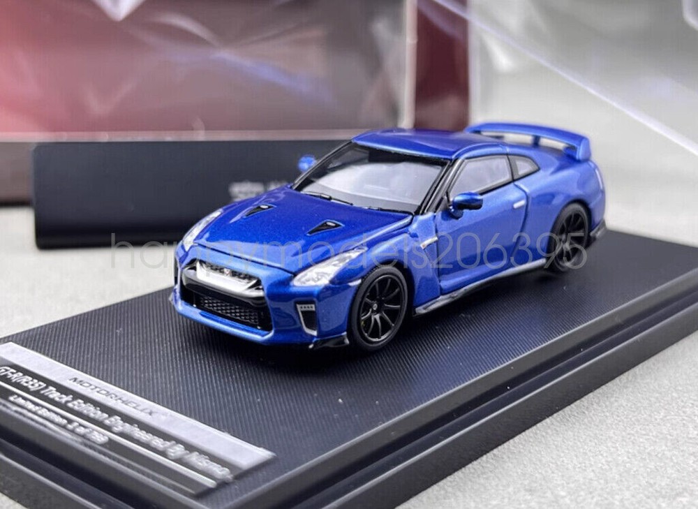 MH 1:64 Scale Blue Skyline GTR R35 Nismo Sports Diecast Metal Car Collection