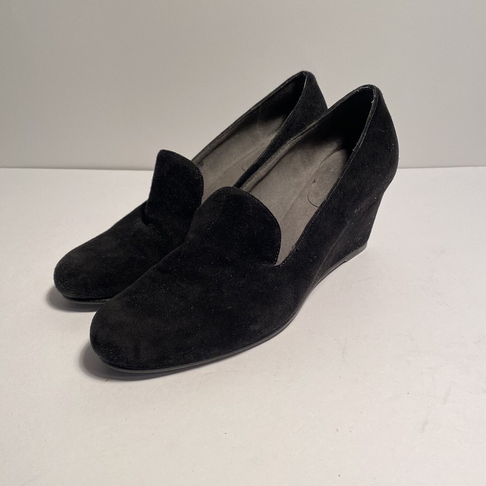 STUART WEITZMAN Black Suede ARISE Wedge Heel Court Shoe US Size 7.5