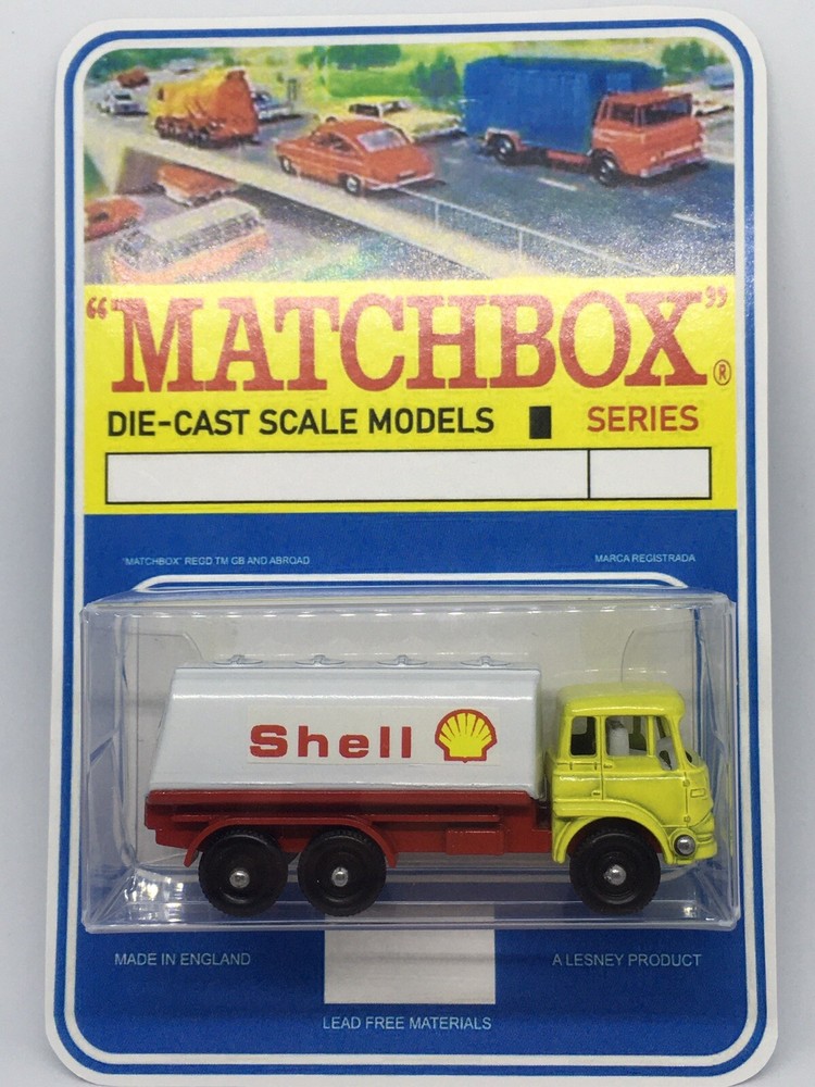 Vintage Lesney Matchbox 25 Custom Shell Petrol Tanker Truck Blister Pack