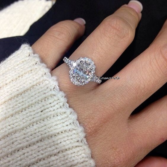 2 CT Oval Cut White Lab Created Diamond Solitaire Engagement 14K Gold FN Ring