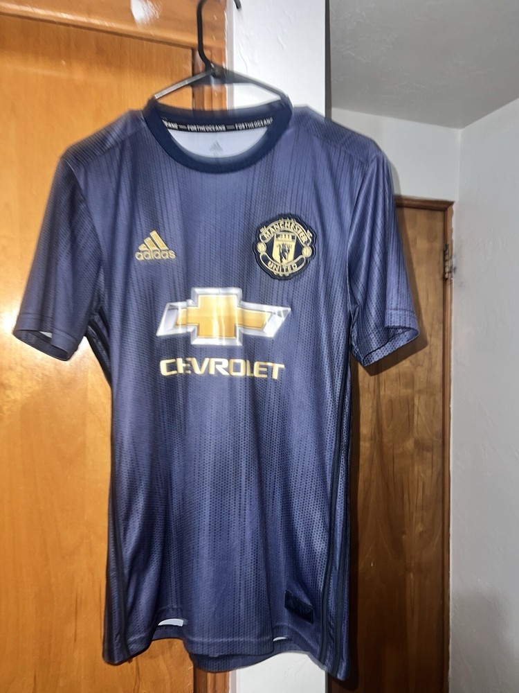 Manchester United 18/19 Third Kit