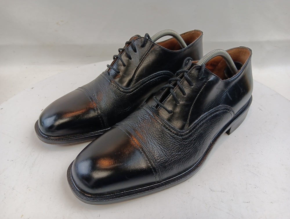 Florsheim  Imperial Shoes 10.5 D Black Cap Toe Oxfords Italy Very Good Condition