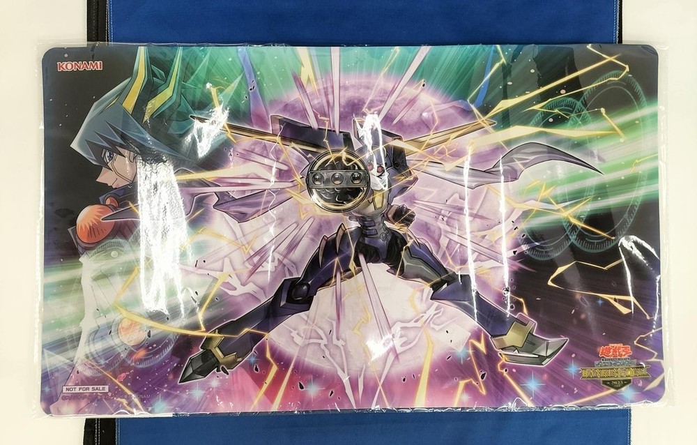 Yu-Gi-Oh Junk Warrior Play Mat - Official Konami Card Game Accessory