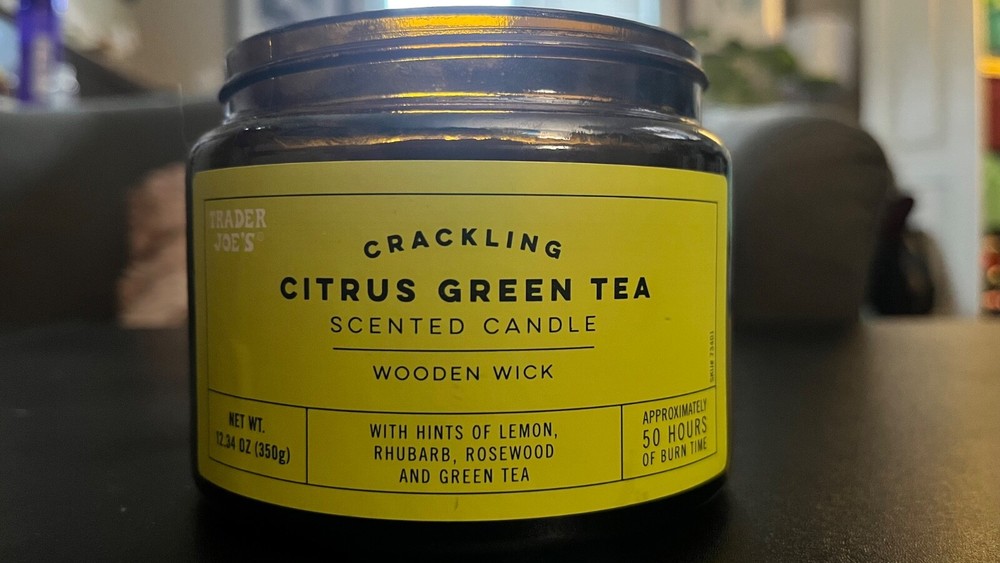 TRADER JOE'S CRACKLING CITRUS GREEN TEA CANDLE 12.34oz WOODEN WICK 50 HRS