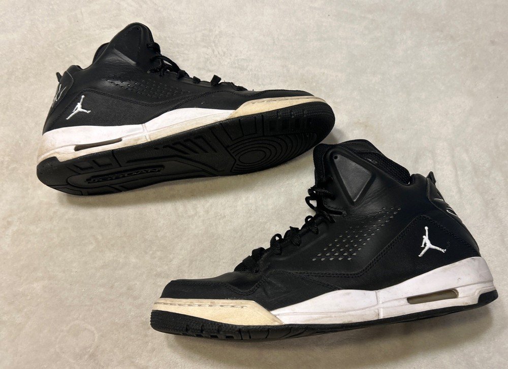 Nike Air Jordan Men’s Shoes Size 12 Black White Flight SC-3 Sneakers 629877-008