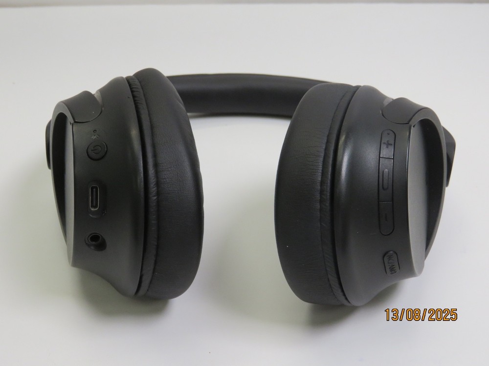 Sony WH-CH720N Wireless Over-Ear Headphones - Black [DX286]