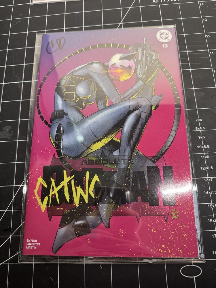Absolute Batman #13 Clay Mann Limited Variant Catwoman Signed Spot Foil