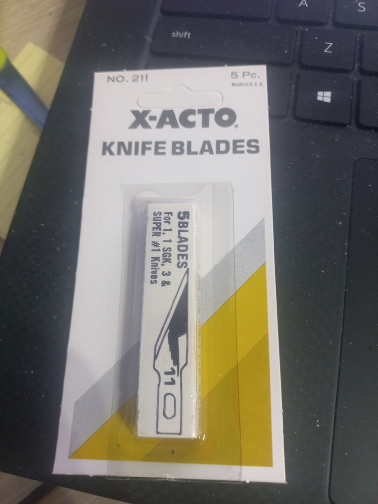 X-Acto No 11 Precision Knife Blades for Crafting and Cutting