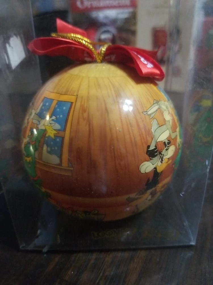Looney Tunes Matrix Rare 1995 Bugs Bunny and Daffy Duck Christmas Ornament