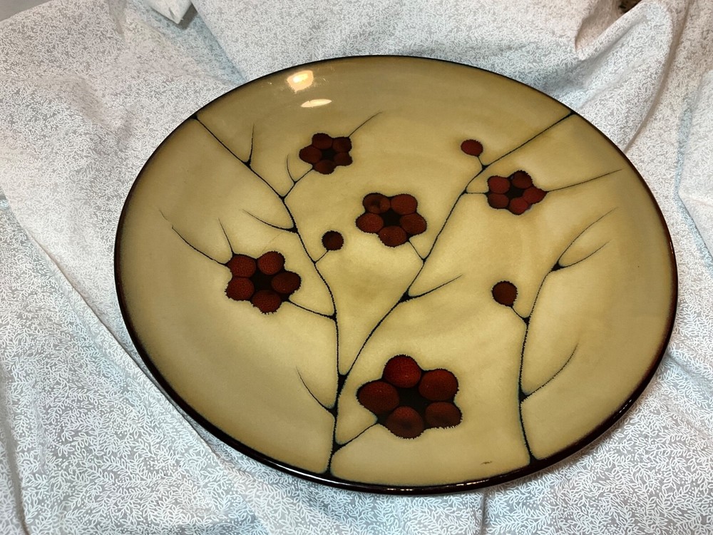 Pfaltzgraff Studio Aster 11-inch and 8-inch Red Floral Dinner Plates Set