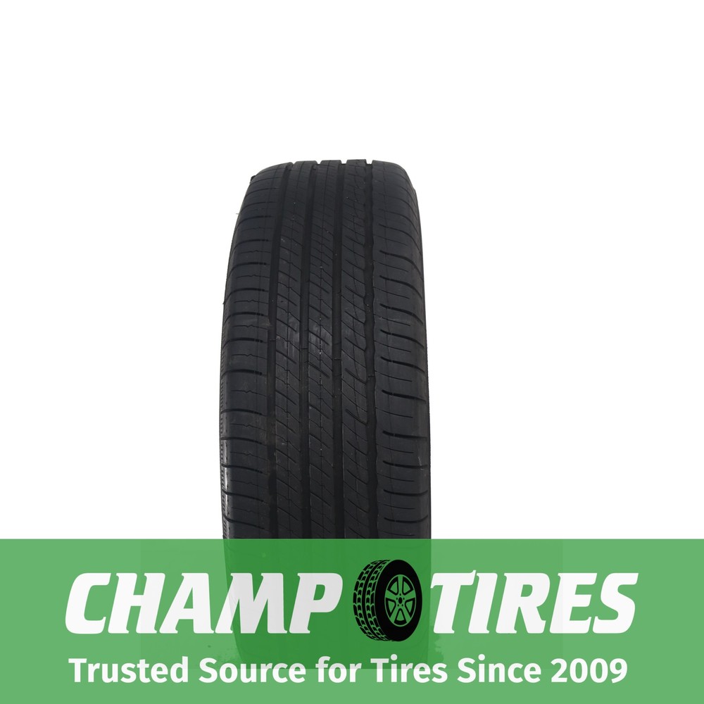 Set Of 2 P235/55R20 Michelin Primacy Tour A/S 102 H Used 7/32nds