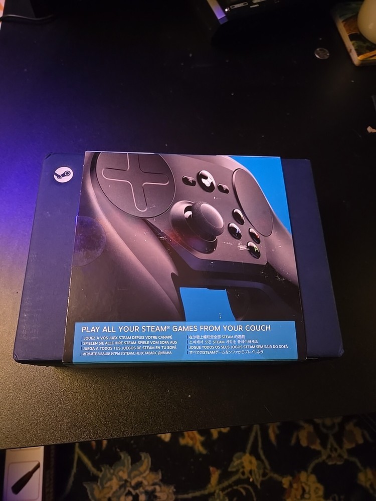 Steam Wireless Game Controller Model 1001 Includes Dongle