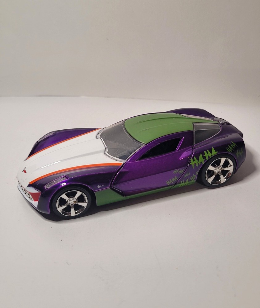 DC Comics Chevrolet Corvette Stingray 