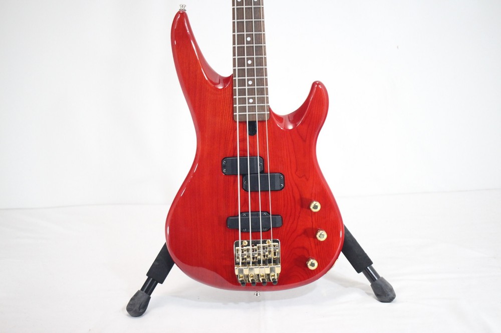 YAMAHA RBX800 Electric Guitar in Great Condition with Free Shipping from Japan