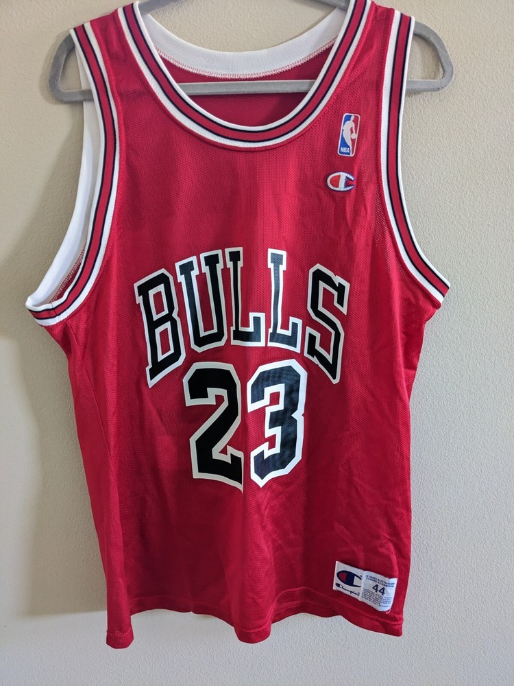 1990s Vintage Michael Jordan Chicago Bulls Champion Red Jersey Size 44