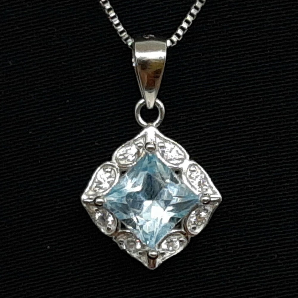 World Class 1.35ctw Swiss Topaz & White Sapphire 925 Sterling Silver Pendant