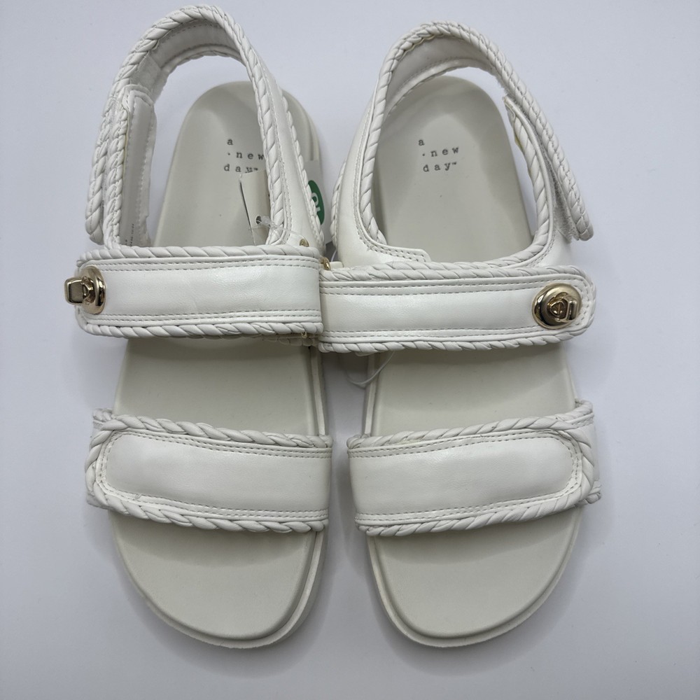 a new day shoes Size 10