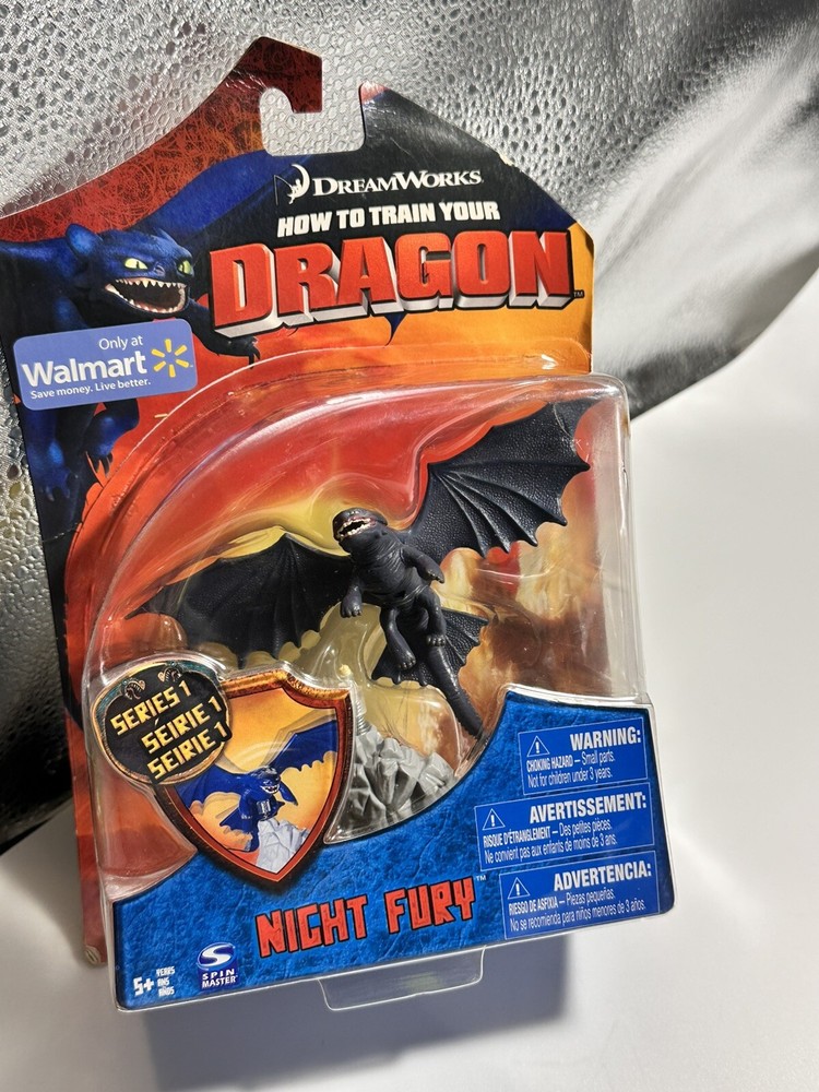 #9D How to Train Your Dragon Night Fury Series 1 Walmart 2010