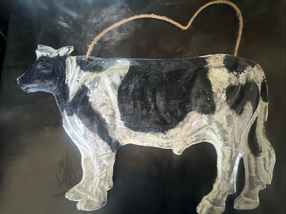 Rustic Farmhouse Metal Cow Wall Art Decor