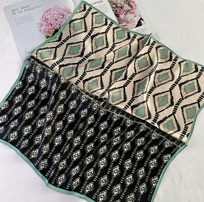 100% Mulberry Silk 53x53cm Rhombus Print Bandana Scarf Wrap Shawl Neckerchief