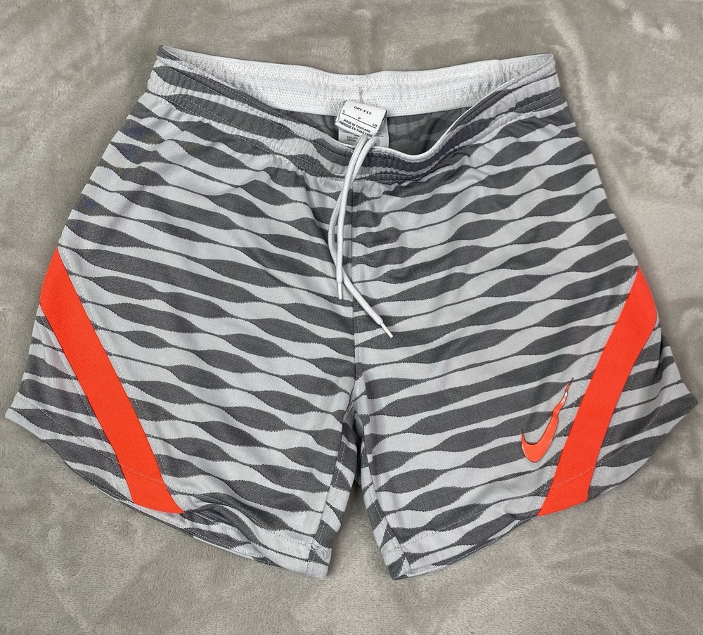 Nike Women's Dri-Fit Strike Soccer Shorts Size Small Lined Grey