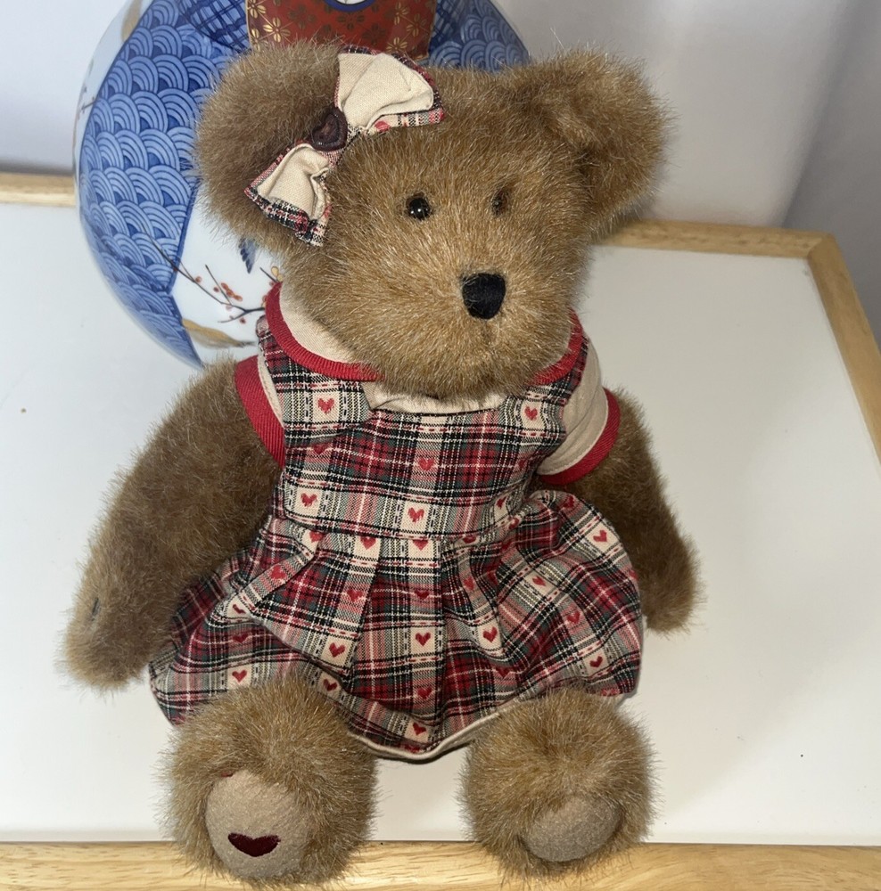 Vintage 1986-2002 The Boys Collections Girl With Heart Dress Valentines Outfit