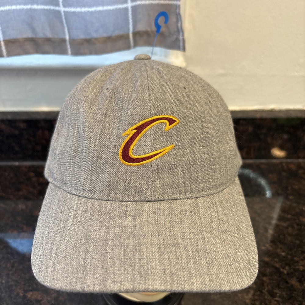 Mitchell and Ness NBA Cleveland Cavaliers Grey Hat, Cap, New Adjustable NWOT