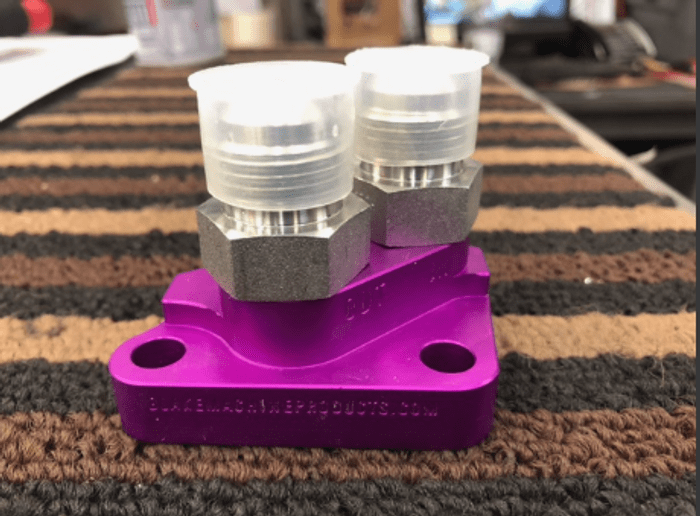 Toyota Lexus 1UZFE 2UZFE 3UZFE oil filter relocation adapter with -10 AN fittings