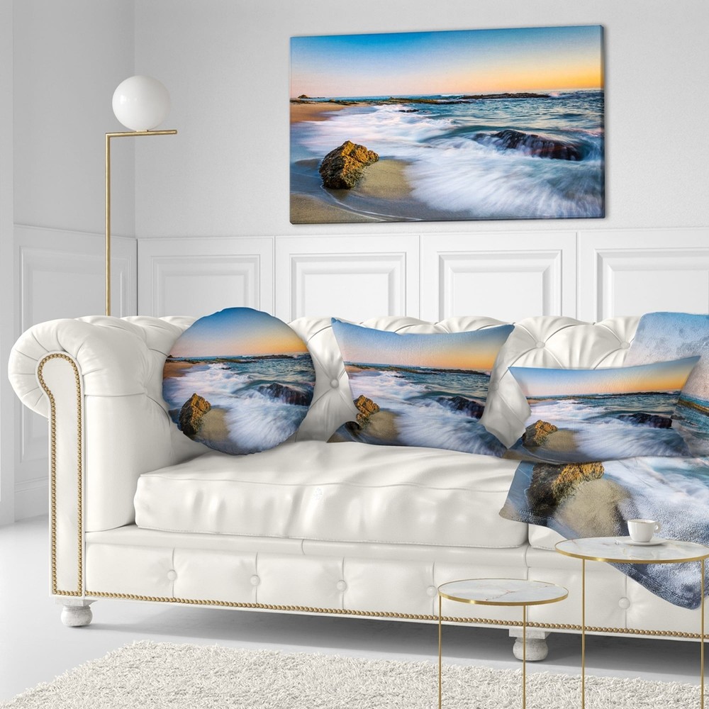 Designart 'White Waves Crashing on Rocks' Seascape Throw