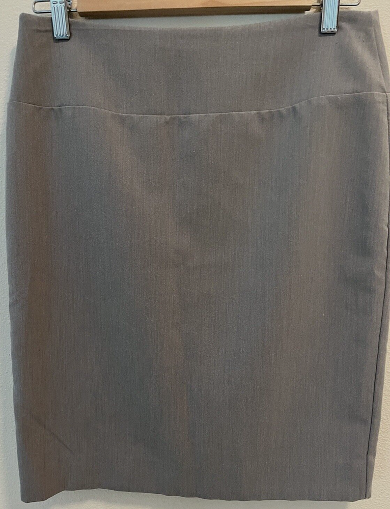 Alfani Women’s Gray Pencil Career Skirt Back zipper fully lined Sz 2 Waist 32