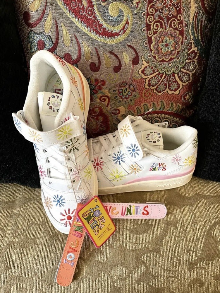 NWT Adidas Kris Andrew Small Pride Love Unites Sneakers, Size 8.5