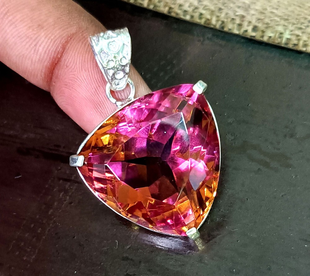 84.05 Ct Natural 7 Color Zultanite Pendant 925 Silver Loose Certified Gemstone