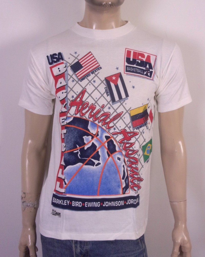 vintage 90s Salem AOP 1992 Team USA Basketball T-Shirt Dream Team Jordan Bird M