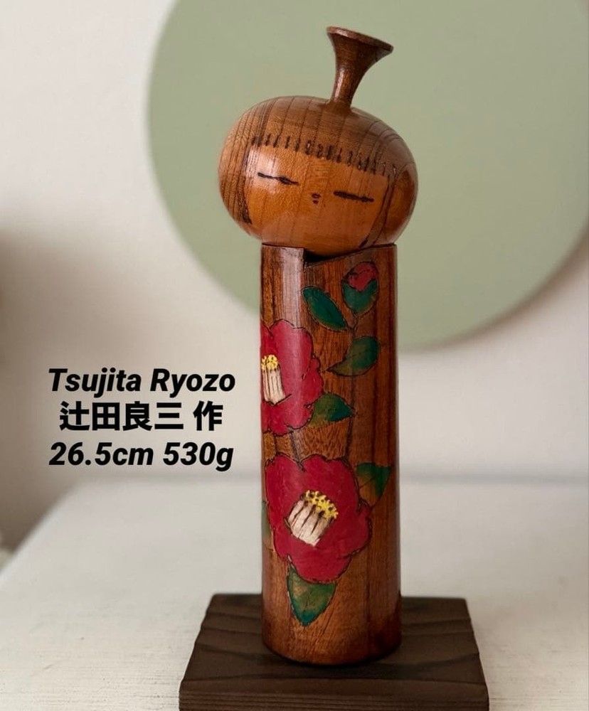 Tsujita Ryozo Kokeshi 26.5cm 530g Handcrafted Wooden Doll Unique Design
