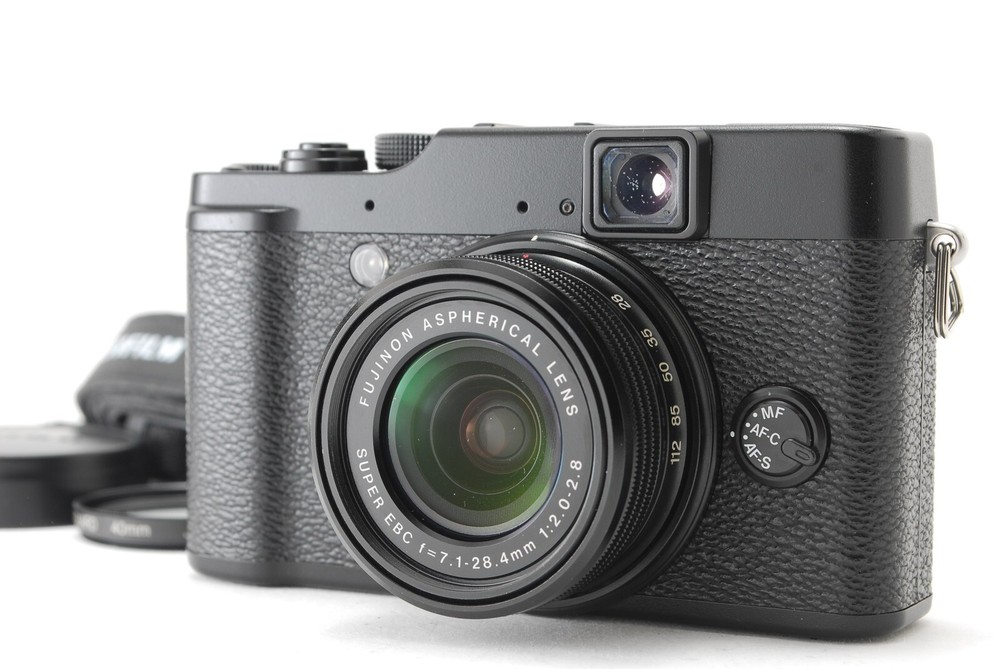 Fujifilm X10 Black 12MP Digital Camera in Box from Japan Exc+5 Condition  