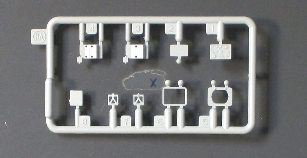 1/35 Scale Cyber Hobby Marder III Ausf M Parts Tree RA Kit 6468-image