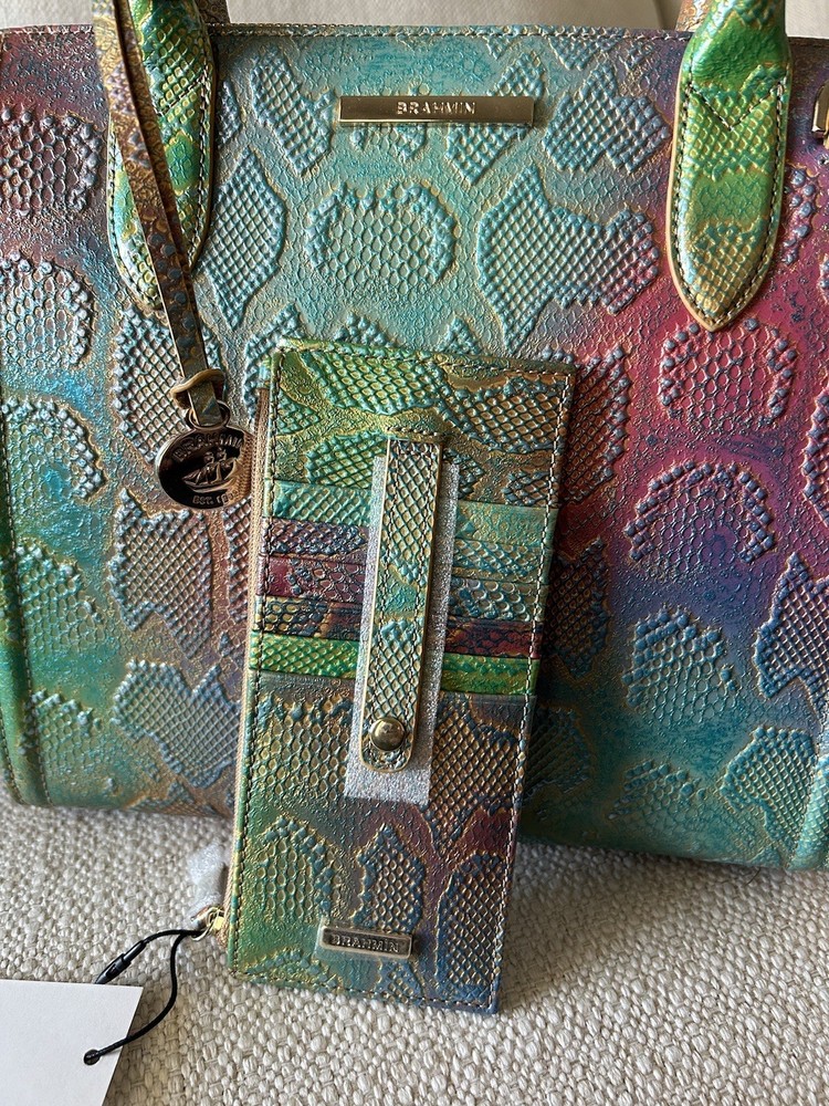 Brahmin Sm Caroline & CC Wallet ~ Delight All Over Snake NWT~Hello, Spring🌸🌷🌸