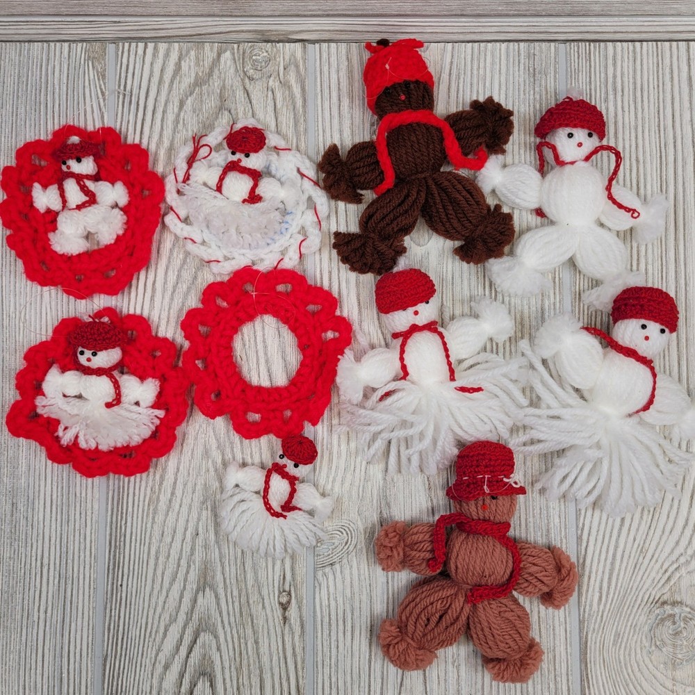 Handmade Crochet Yarn Snowman and Wreath Christmas Ornaments Red White Brown Vtg