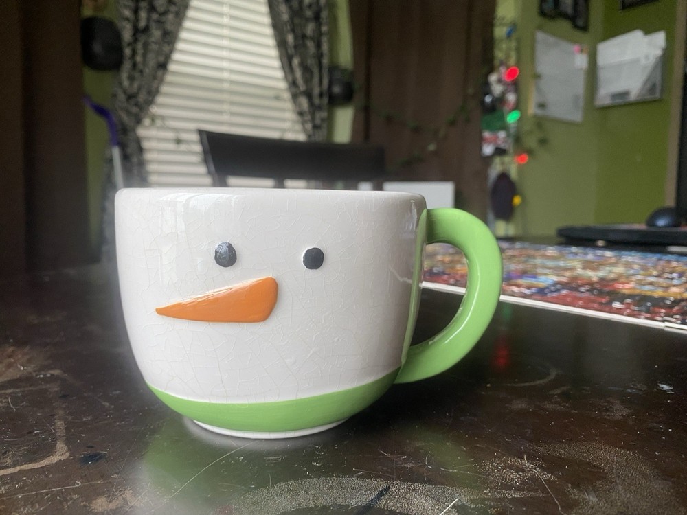 Y2K Nostalgic Snowman Hot Cocoa Mug for Winter Vibes  