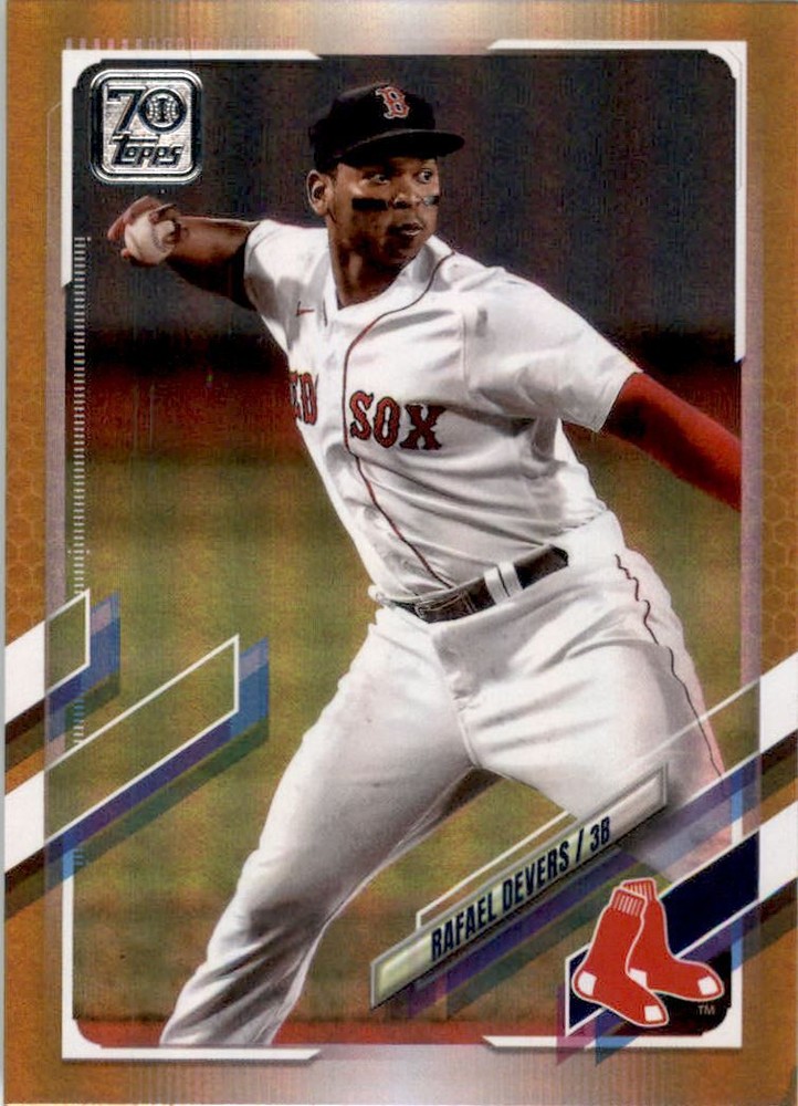 2021 Topps Gold Foil Boston Red Sox Baseball Card #226 Rafael Devers