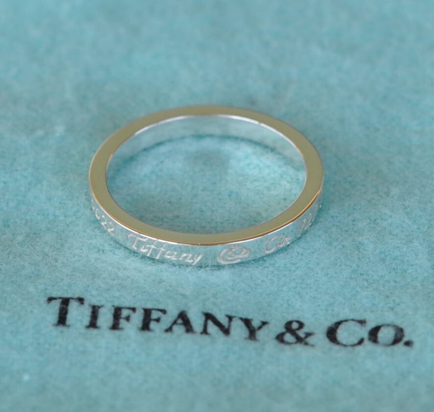 Tiffany & Co. 727 Fifth Avenue New York Notes Ring Sterling Silver Size 9 1/2 US