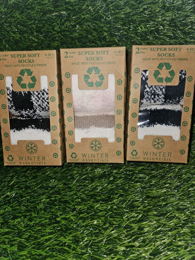 Winter Essentials Super Fuzzy Soft Socks Sz 4-10 Plaid Stripes Lot Of 3 Read